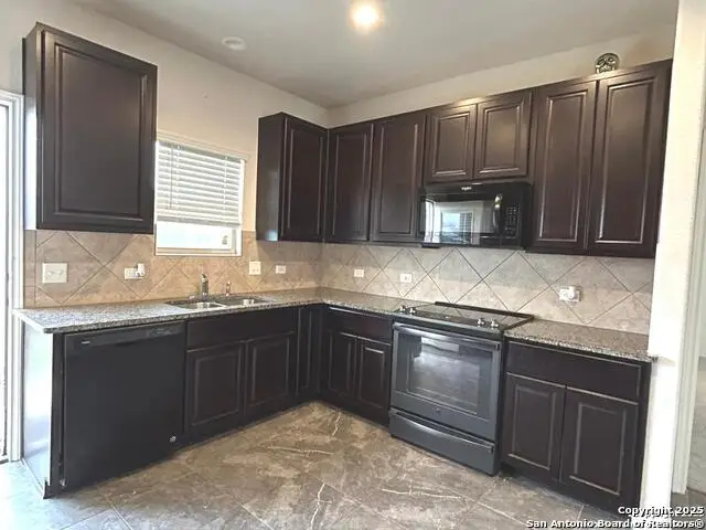 2420 Ranger Pass, Seguin, TX 78155 - #3