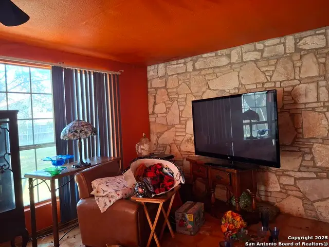 5207 Starfire, Kirby, TX 78219 - Image #3