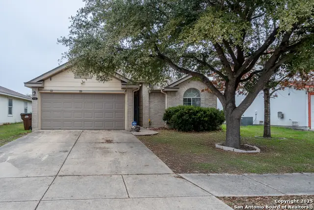 9002 Trumpet Cir, Converse, TX 78109 - Image #2