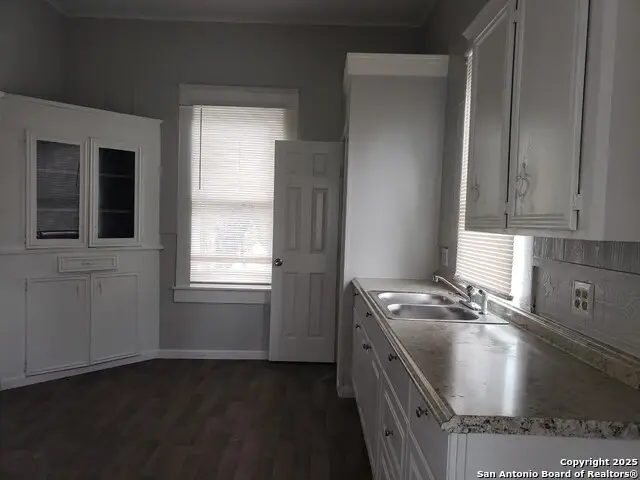 916 5th St, Orange, TX 77630 - Image #3