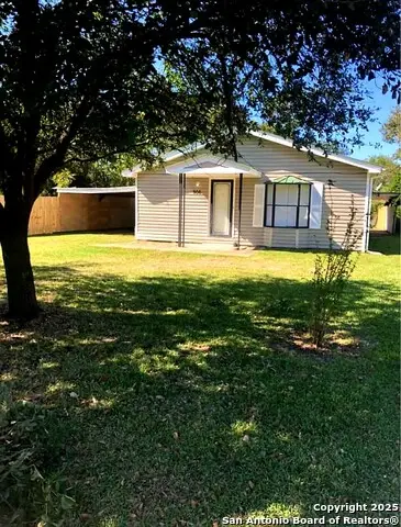 906 W Scott, Orange, TX 77630 - Image #1