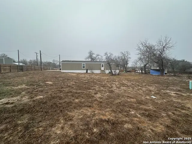 101 Villa Ridge #6, Poteet, TX 78065 - Image #1