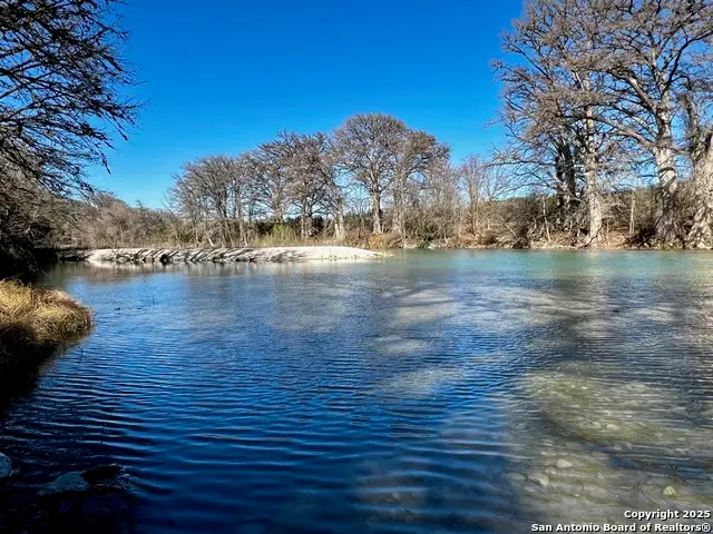 250 Redbud Rd, Concan, TX 78838 - Image #3