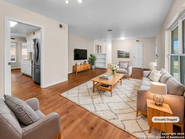 8310 Dudley Dr, San Antonio, TX 78230 - Image #2