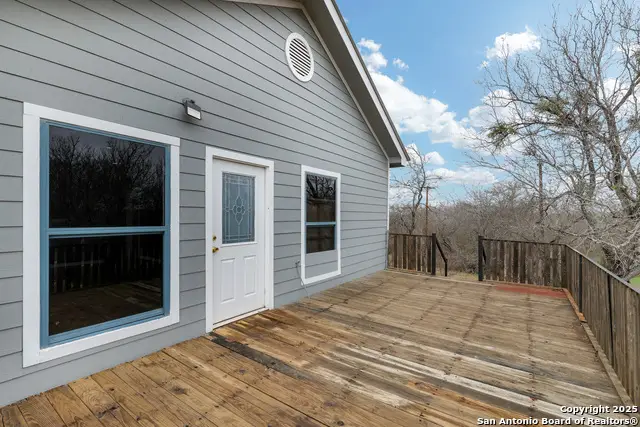 9455 S Foster Rd, San Antonio, TX 78222 - Image #3