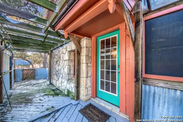 207 Cherokee, Lakehills, TX 78063 - Image #2