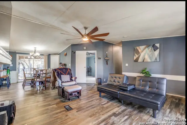 4303 Water Oak Dr, Elmendorf, TX 78112 - Image #3