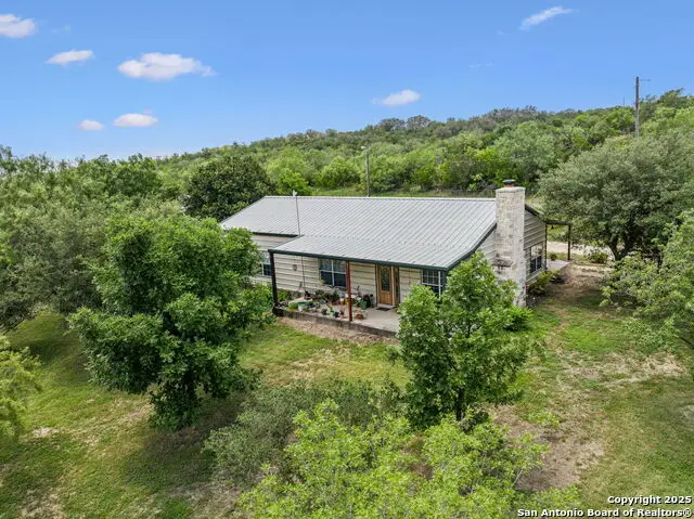 718 County Road 466, Castroville, TX 78009 - #1