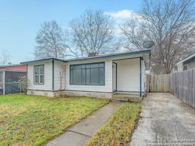 518 W Academy St, San Antonio, TX 78226 - Image #1