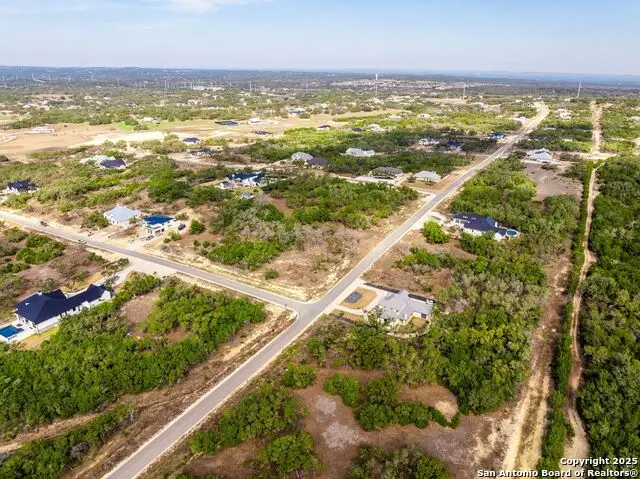 640 Annabelle Ave, Bulverde, TX 78163 - Image #3
