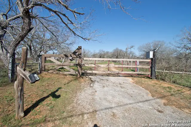 5673 Fm 1628, Adkins, TX 78101 - Image #2