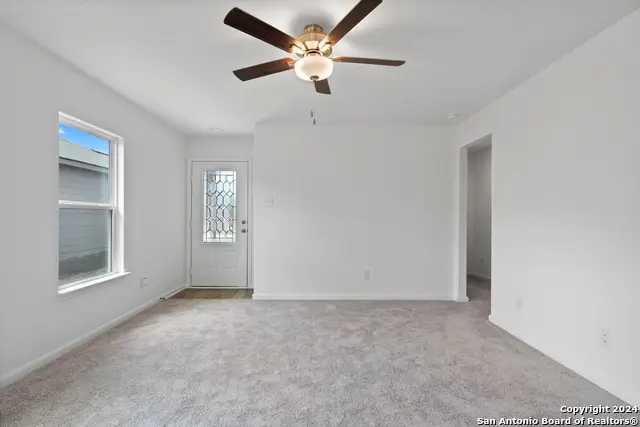 15118 Waterow View, Von Ormy, TX 78073 - Image #3