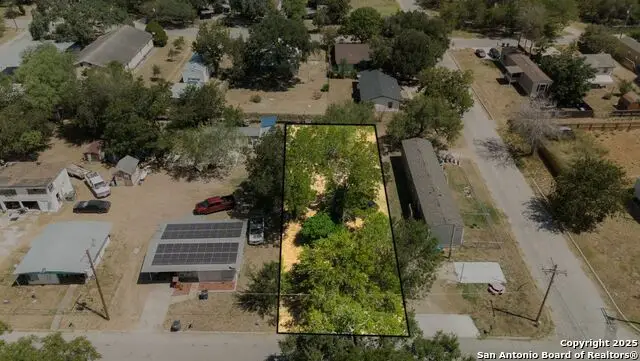 406 Patrick St, Pleasanton, TX 78064 - Image #2