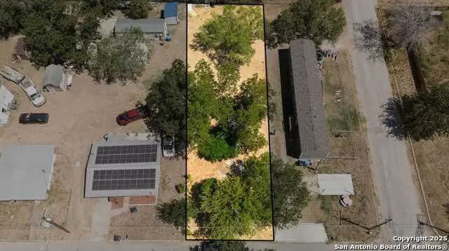 406 Patrick St, Pleasanton, TX 78064 - Image #3