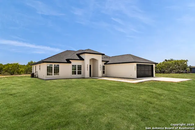 2299 St Highway 173 S, Devine, TX 78016 - Image #1