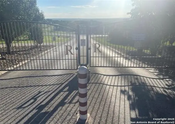 109 Pr 3701 Unit #1, San Antonio, TX 78253