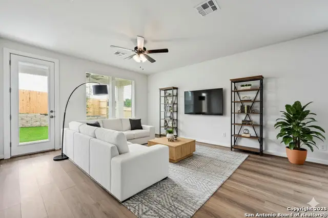 6014 Calgary Park, San Antonio, TX 78233 - Image #2