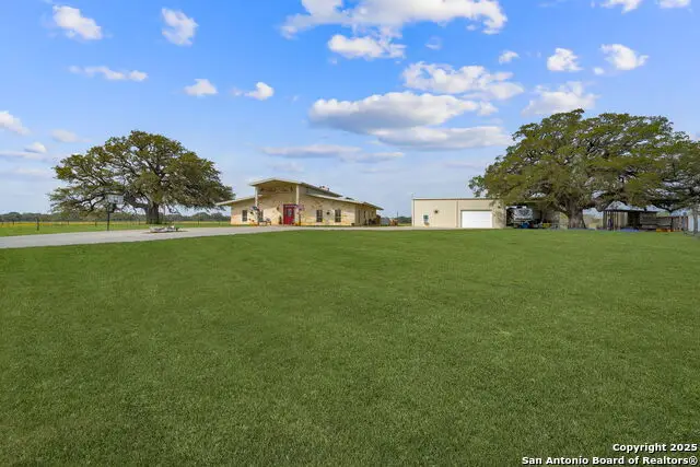 2355 Crane, Pleasanton, TX 78064 - Image #1