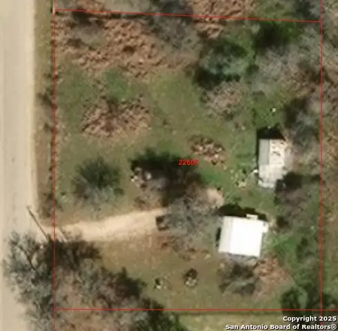 901 Forest Oaks Dr., Somerset, TX 78065