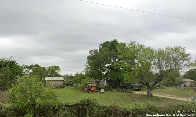 901 Forest Oaks Dr., Somerset, TX 78065 - Image #2