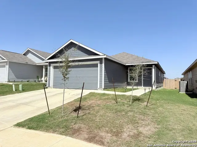 8439 Violet Sapphire, San Antonio, TX 78263 - Image #2