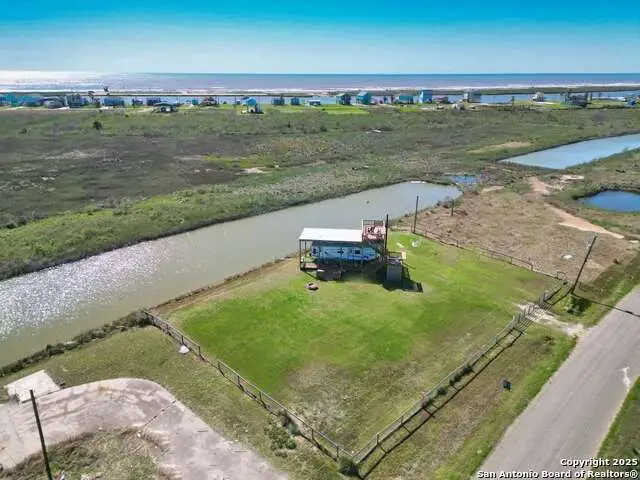 2028 Cr 204 Dolphin Way, Sargent, TX 77414 - Image #1