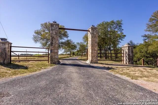 211 Bear Creek, Kerrville, TX 78028 - #3