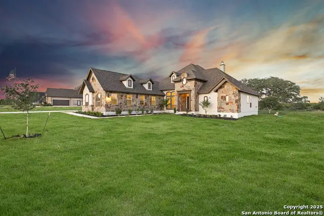 241 Stone Loop, Castroville, TX 78009 - Image #2