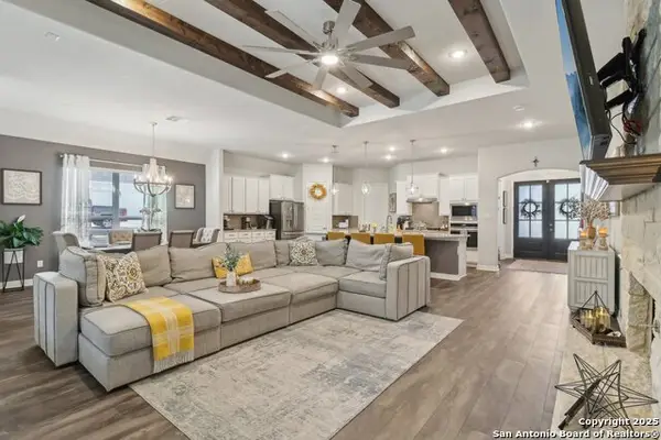 689 Lilly Bluff, Castroville, TX 78009