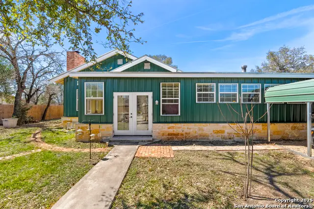 541 Robindale, Bandera, TX 78003 - #3