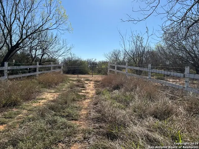 4790 Blackhill, Floresville, TX 78114 - Image #1