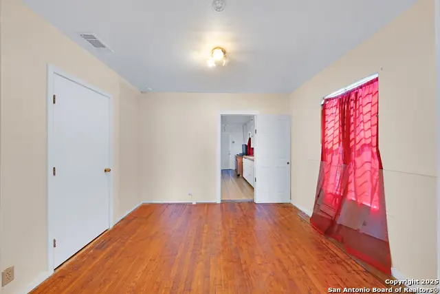 520 Ogden, San Antonio, TX 78212 - Image #3