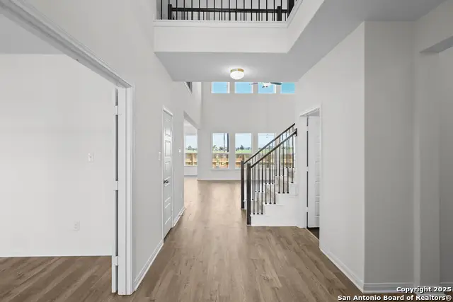 179 Annette Dr, Castroville, TX 78009 - Image #3