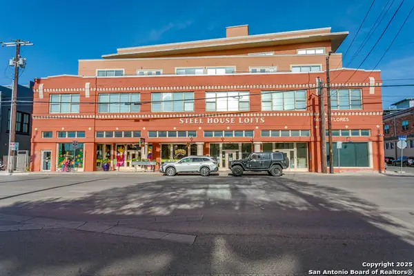 1401 S Flores #APT 109, San Antonio, TX 78204