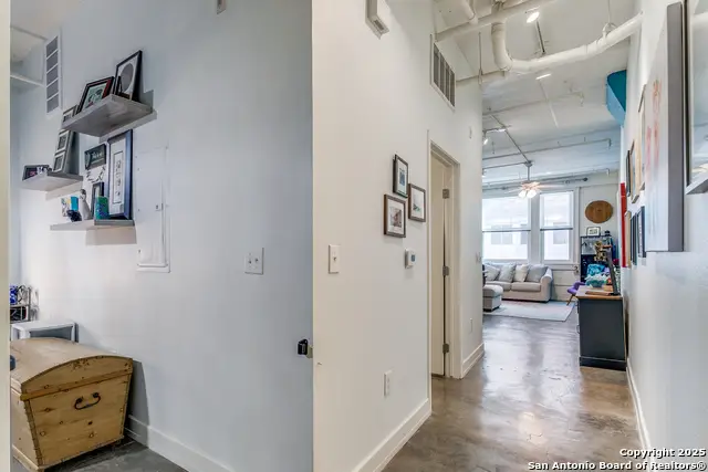 1401 S Flores #APT 109, San Antonio, TX 78204 - #3