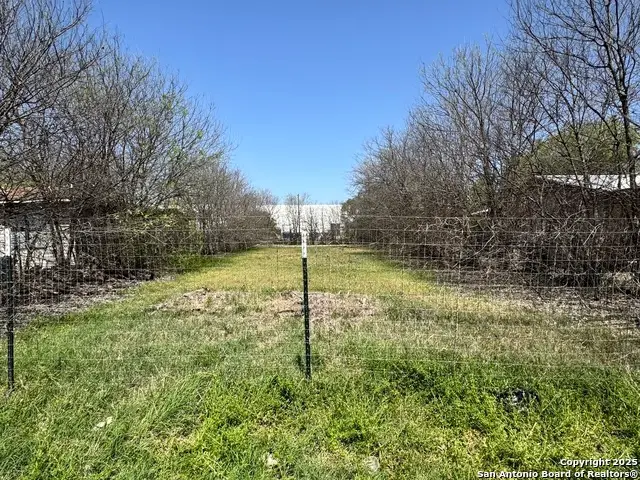 268 Remount, San Antonio, TX 78218 - Image #3