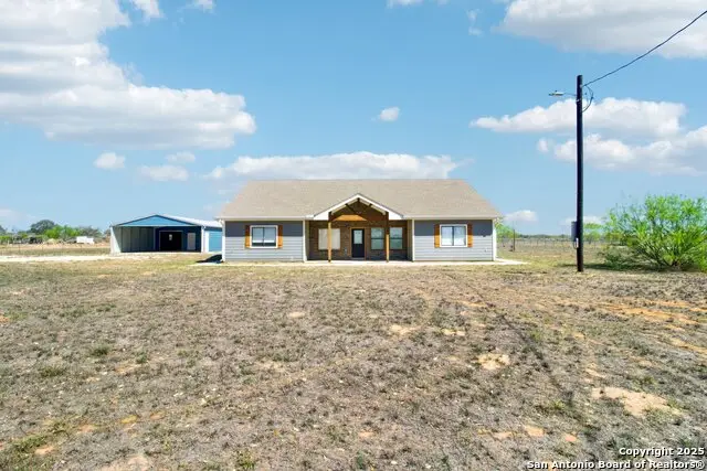 1783 County Road 7711, Devine, TX 78016 - Image #3
