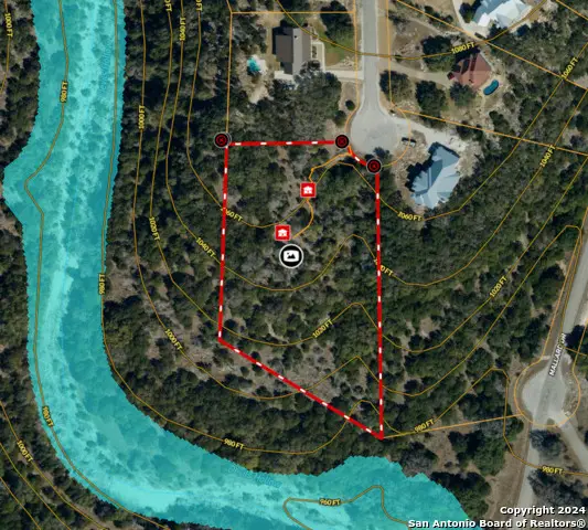 192 Macaw Ln, Spring Branch, TX 78070 - Image #2