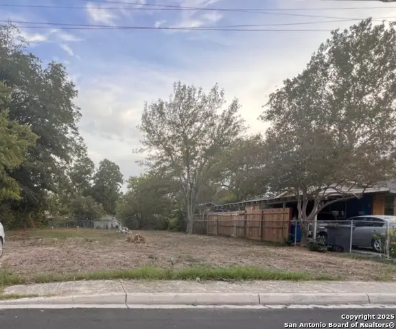 842 Fitch, San Antonio, TX 78214 - Image #2