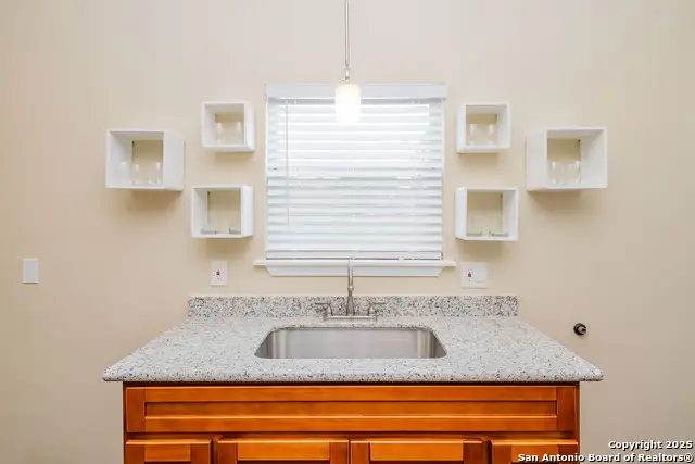 412 Warren, San Antonio, TX 78212 - Image #3