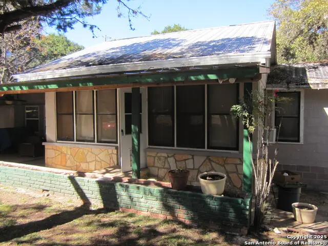 152 Cherokee Trail, Lakehills, TX 78063 - Image #3