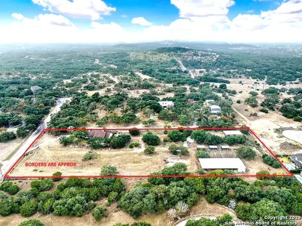 130 Spring Hill Dr., Boerne, TX 78006
