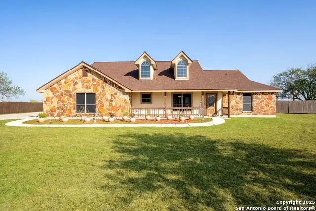 3362 Abbott Rd, Saint Hedwig, TX 78152 - Image #1