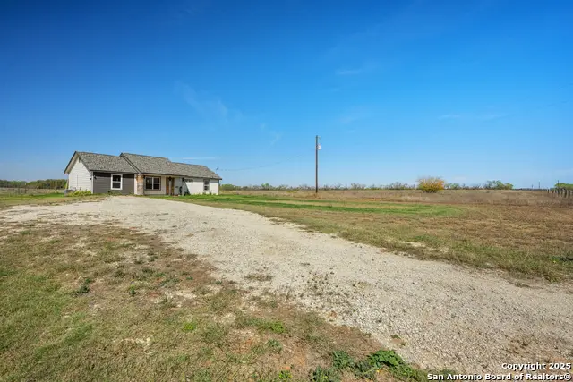 1777 Ernst, Pleasanton, TX 78064 - #2