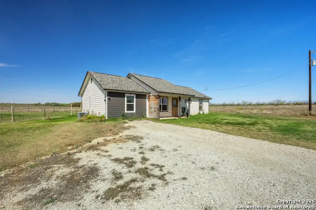 1777 Ernst, Pleasanton, TX 78064 - #3