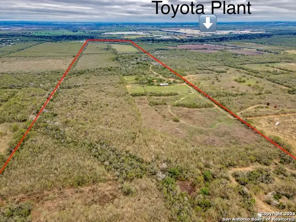 2660 W Jett Rd, San Antonio, TX 78264