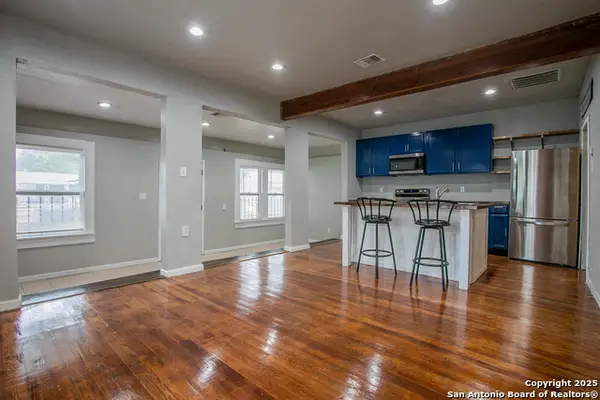 933 Lamar St, San Antonio, TX 78202