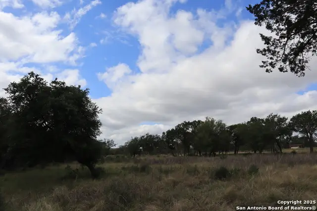 0 English, Pipe Creek, TX 78063 - Image #2