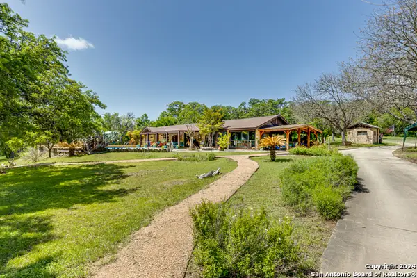 8651 Bindseil Ln, San Antonio, TX 78266