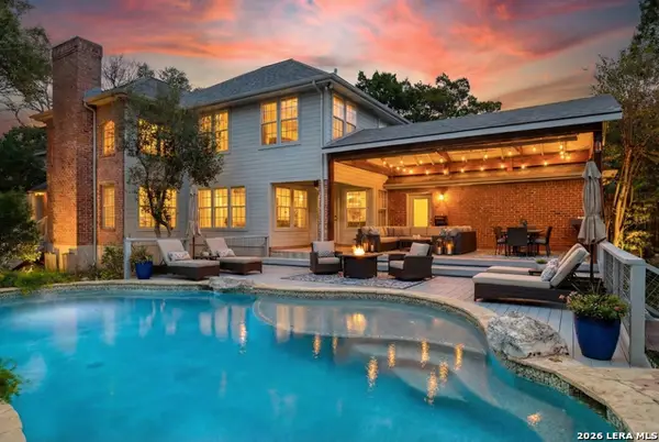 857 Mission Hills, New Braunfels, TX 78130